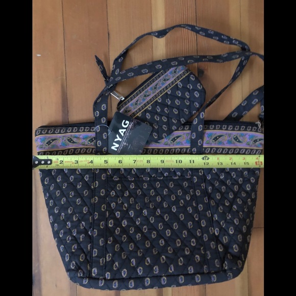 nyag Handbags - New with tags paisley tote